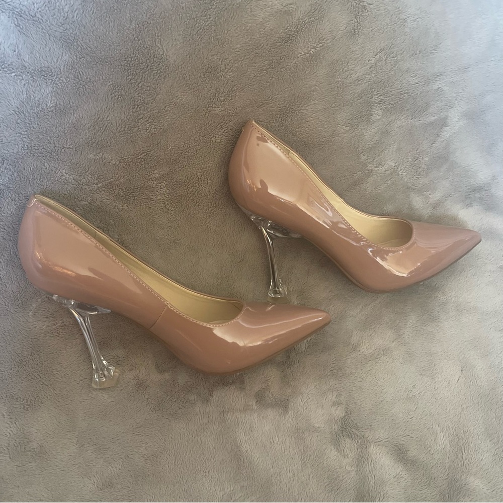 Nine West Point Toe Pumps